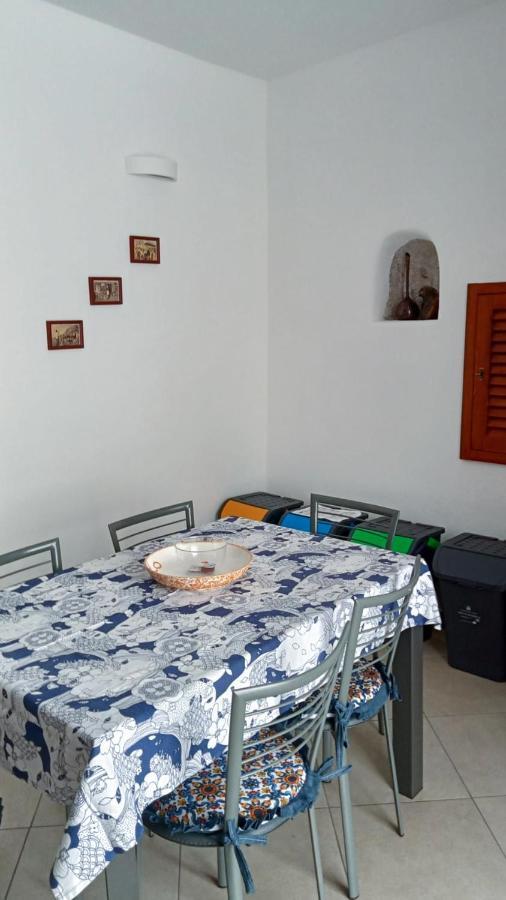 Casa Vacanza U Curtigghiu Липари Екстериор снимка